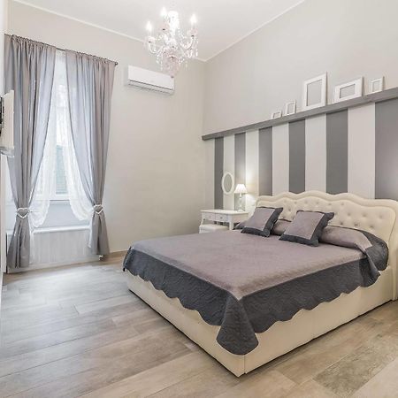 เล วิลลาเนลเล บีแอนด์บี Bed & Breakfast เนเปิลส์ ภายนอก รูปภาพ